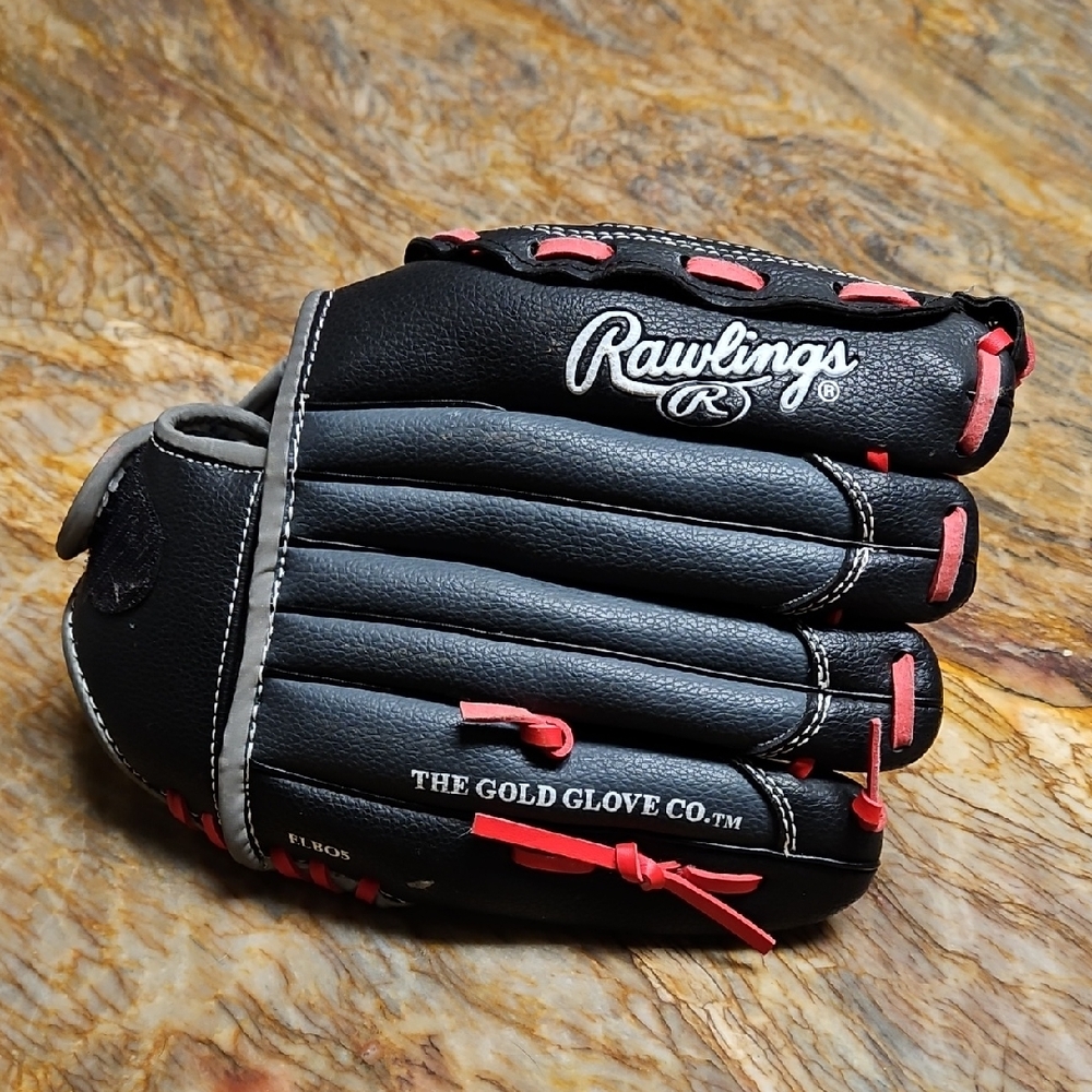 RAWLINGS Black and Red KIDS Baseball Glove 11"